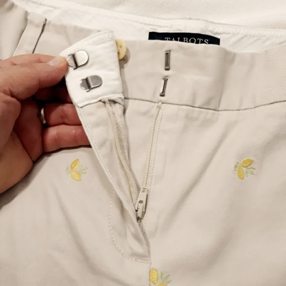 Talbots Herritage Cotton Embroidered with Lime Ankle Pants Cream Size 8 Petite - Picture 3 of 7